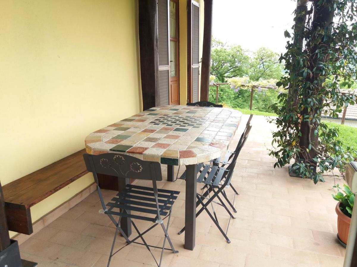 Casa Vacanze La Venarella Sorano  Exteriör bild